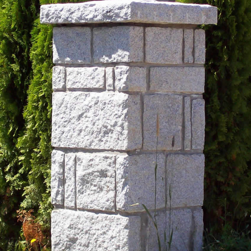 gatton-masonry-granite-pillar